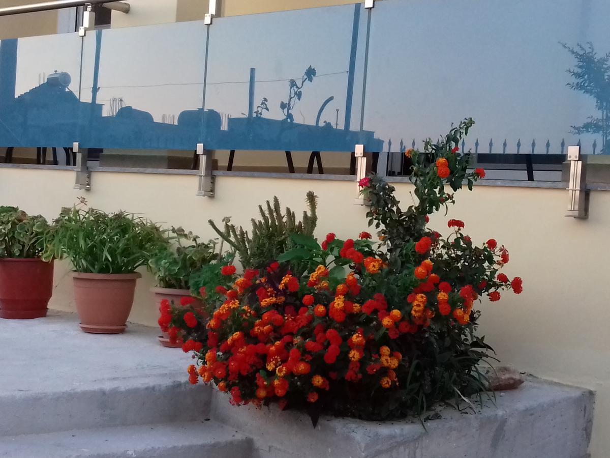 Welcome * Saranda